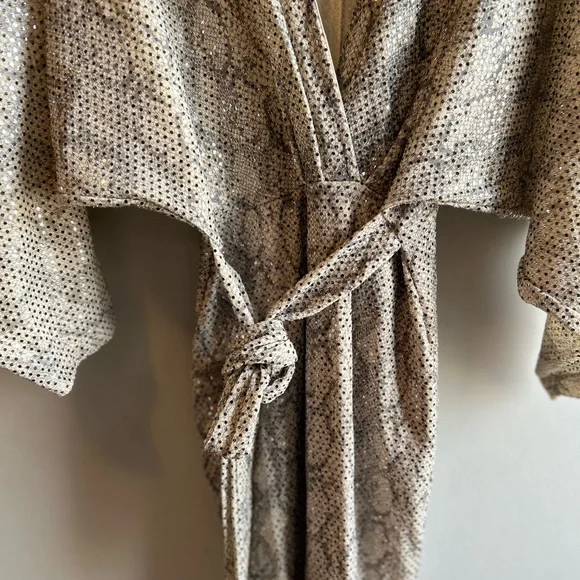 HMS - sequence dress - Picture 2 of 8